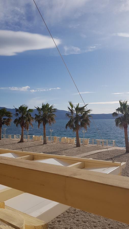 Julia Apartments Vlorë Exterior foto
