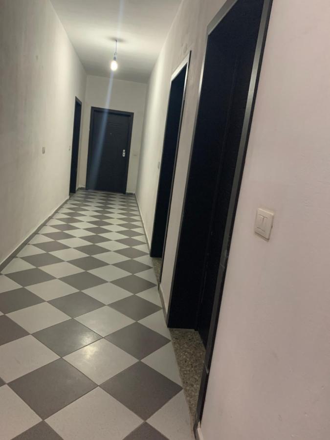 Julia Apartments Vlorë Exterior foto